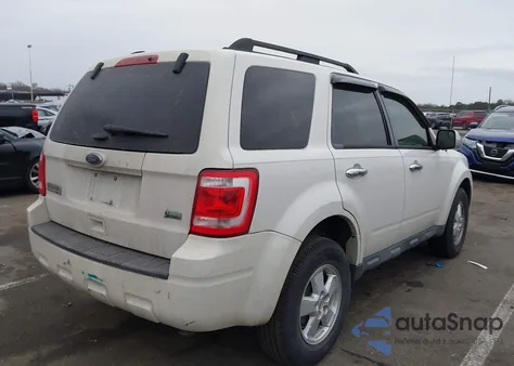 2012 Ford Escape Xlt z USA, uszkodzony, nr VIN 1FMCU0DG3CKB19089